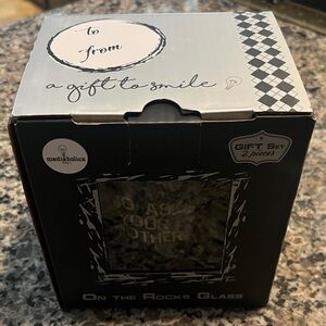Mediaholics On the Rocks Glass Gift Set